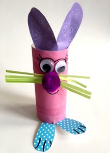 How to make a bunny rabbit out of a toilet paper roll! Its an easy and cheap kids craft! mybrightideasblog.com