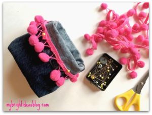 Upcycle your blue jeams. Make Denim Baskets to help you get organized. Easy sewing project! mybrightideasblog.com